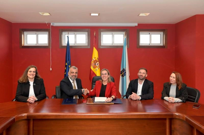 Imagen del artículo La Xunta y el ayuntamiento de Oza-Cesuras colaboran en la mejora de la movilidad peatonal en la AC-840 con una nueva senda y pasarela bajo la vía del tren con una inversión de 1,2 M€