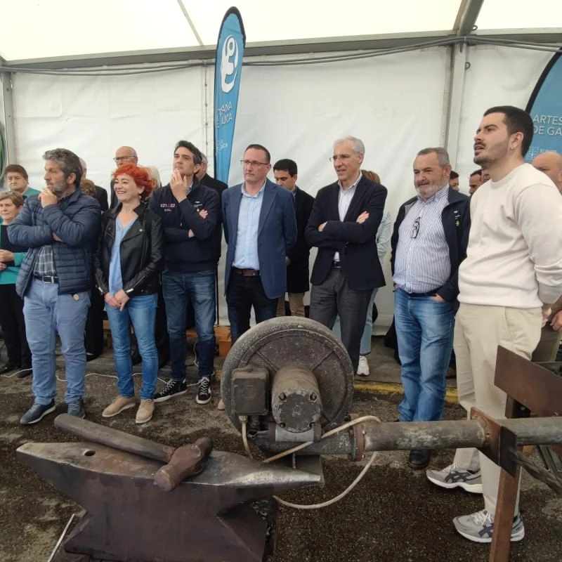 Imagen del artículo Conde reivindica la Feria de Artesanía do Ferro de Riotorto como punto de encuentro del oficio
