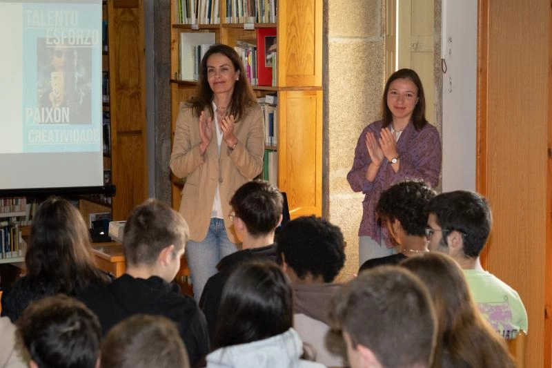 Imagen del artículo La Xunta acerca al CPI Plurilingüe de Vedra los talleres talento joven con casos de éxito de la juventud gallega