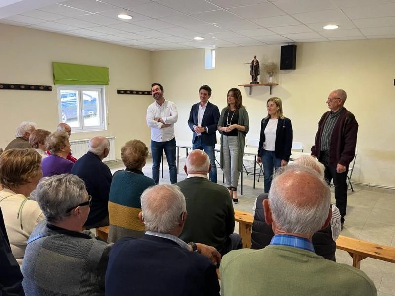 Imagen del artículo La Xunta apuesta por la colaboración con asociaciones de vecinos y de mujeres rurales y comunidades de usuarios de agua para consolidar el movimiento vecinal