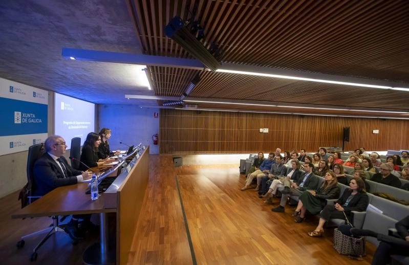 Imagen del artículo Lorenzana pone en valor el papel de las oficinas en la modernización del Servizo Galego de Emprego a través del acompañamiento personal y la inteligencia artificial