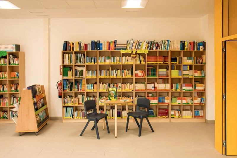 Imagen del artículo La Xunta reconoce el trabajo de cinco centros educativos con el sello biblioteca escolar solidaria