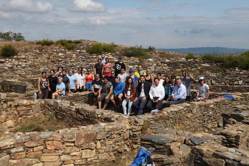 Imagen del artículo La Xunta abre la convocatoria de Conecta Voluntariado Galicia, un programa destinado a acercar nuestra tierra a los jóvenes gallegos del exterior