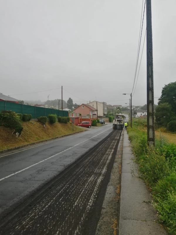 Imagen del artículo La Xunta comienza las obras de mejora del firme en la carretera AC-400 en Sigrás, en el ayuntamiento de Cambre