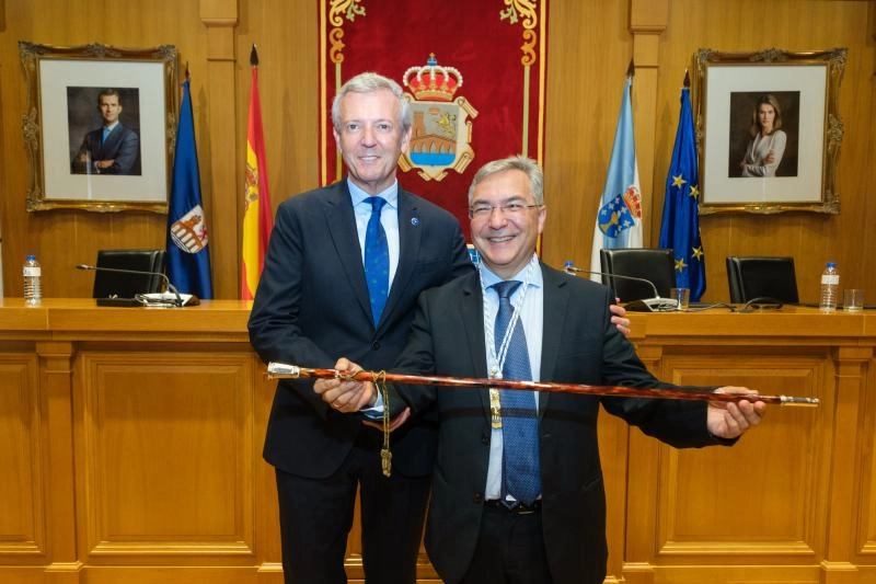 Imagen del artículo Rueda asiste a la sesión constitutiva de la corporación de la Diputación de Ourense
