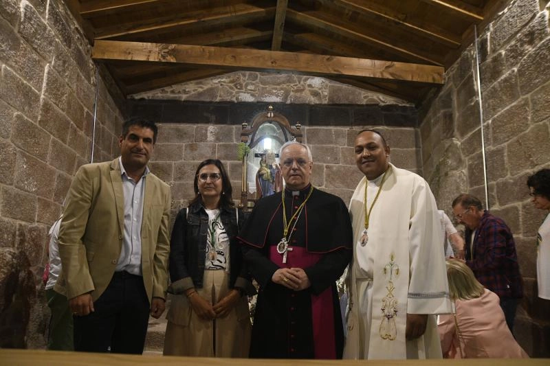 Imagen del artículo El delegado territorial de la Xunta en Ourense participa en el acto de inauguración de la rehabilitación de la capilla de Santa Ana, en Oímbra