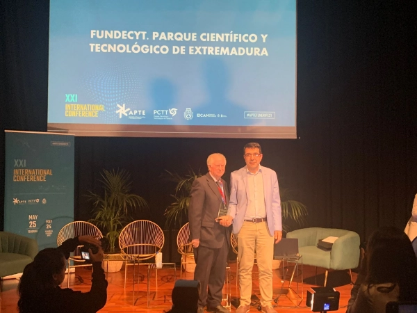 Imagen del artículo El programa 'Extremadura Tech Talent' recibe el premio a la mejor práctica nacional en parques científicos y tecnológicos