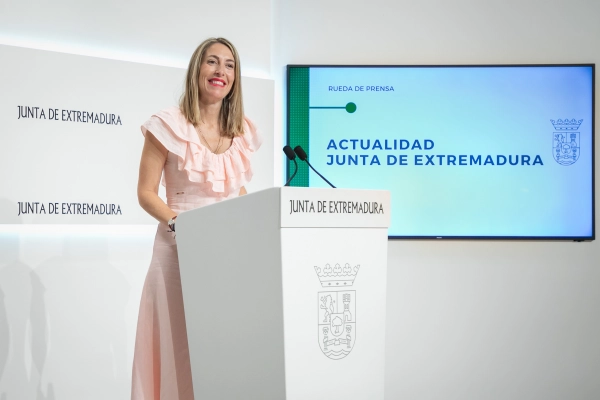 Imagen del artículo María Guardiola anuncia la composición del nuevo gobierno de la Junta de Extremadura, que tendrá nueve consejerías