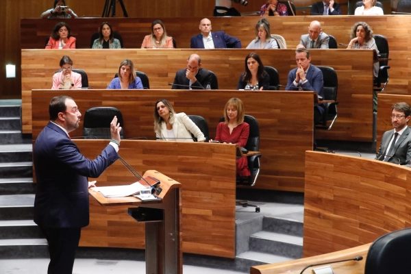 Imagen del artículo Barbón defiende un entendimiento de unidad progresista para mantener Asturias a salvo de la involución política
