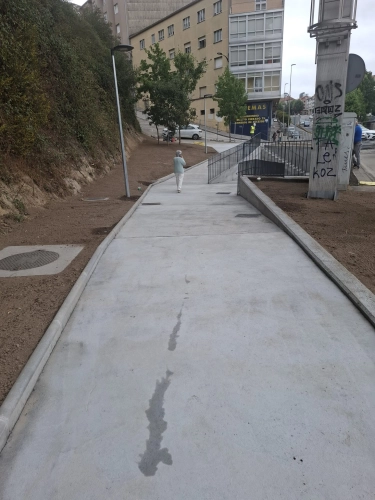 Imagen del artículo A Xunta completa a senda entre a intermodal de Santiago e San Caetano coa posta en servizo do paso inferior baixo a SC-20 e as novas ramplas accesibles
