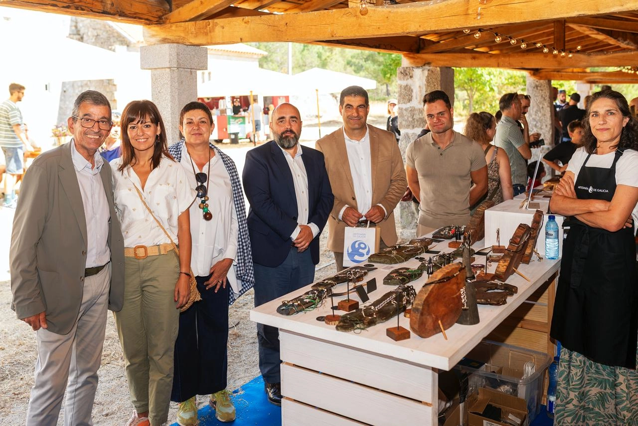 Imagen del artículo A Xunta apoia en Vigo a campaña do centro comercial aberto Zona Náutico co obxecto de revitalizar o consumo de cara ao novo curso escolar