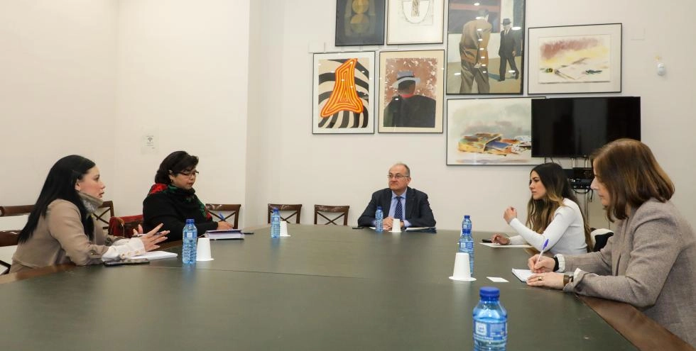 Imagen del artículo El secretario autonómico para la UE y Relaciones Externas se ha reunido con representantes de los consulados de Bolivia, Colombia y Honduras