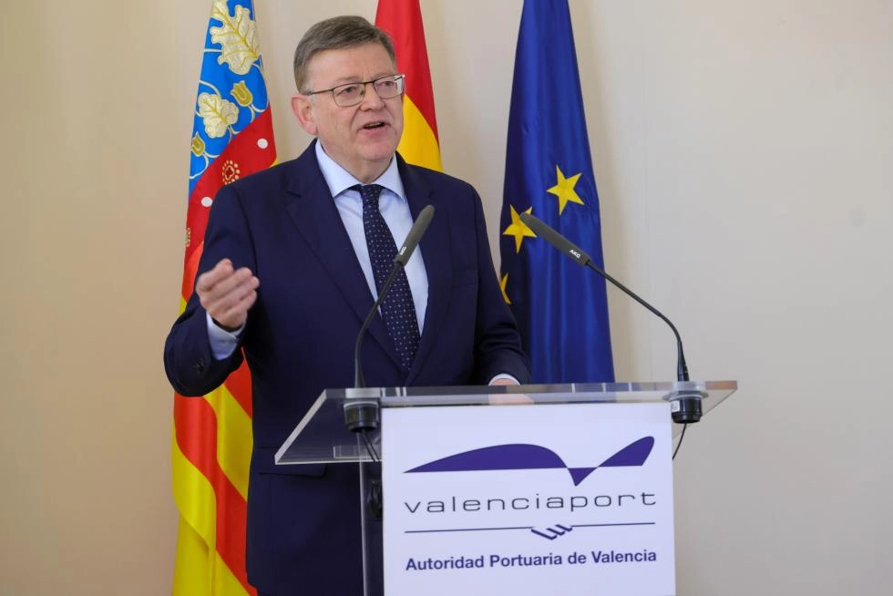 Imagen del artículo Ximo Puig subraya el papel fundamental del Puerto de Valencia para consolidar a la Comunitat Valenciana como polo del desarrollo sostenible del sur de Europa