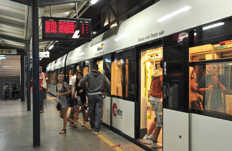 Imagen del artículo La Generalitat refuerza el servicio nocturno de Metrovalencia el viernes día 14 para facilitar la movilidad en el piromusical homenaje a Nino Bravo