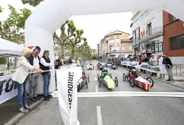 Imagen del artículo Team Cantabria Montesclaros gana el circuito de vehículos eléctricos y ecológicos 'Greenpower-Bridgestone'