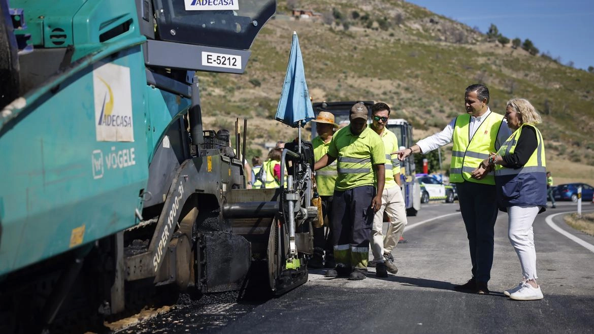 Imagen del artículo La Comunidad de Madrid invierte 20 millones de euros en la mejora del firme de 200 kilómetros de carreteras repartidas en 60 municipios de la región