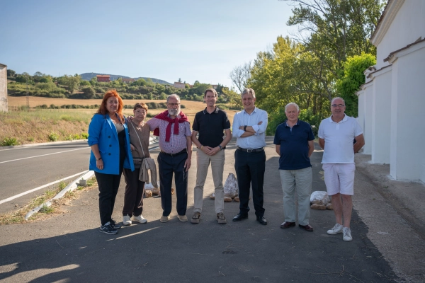 Imagen del artículo El presidente del Gobierno de La Rioja visita 'Arte en la tierra', una de las principales expresiones artísticas en el medio rural