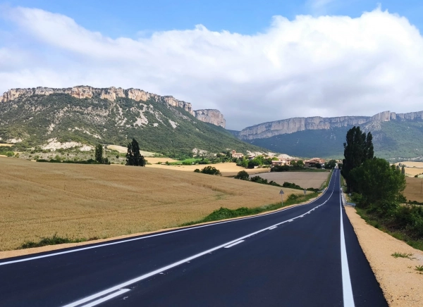 Imagen del artículo Obras Públicas renueva los 5,5 kilómetros de la carretera NA-7310 que comunica Metauten con todos los concejos del valle