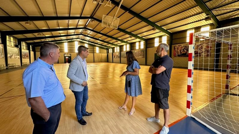 Imagen del artículo La Xunta se compromete en la mejora de las instalaciones y adquisición de material deportivo de los ayuntamientos de la provincia de Ourense