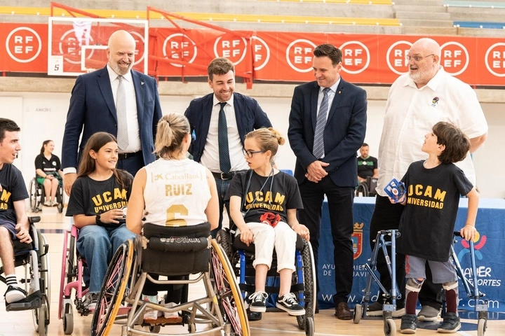 Imagen del artículo La Comunidad convoca ayudas para promover la igualdad en el deporte dirigidas a clubes femeninos y de personas con discapacidad