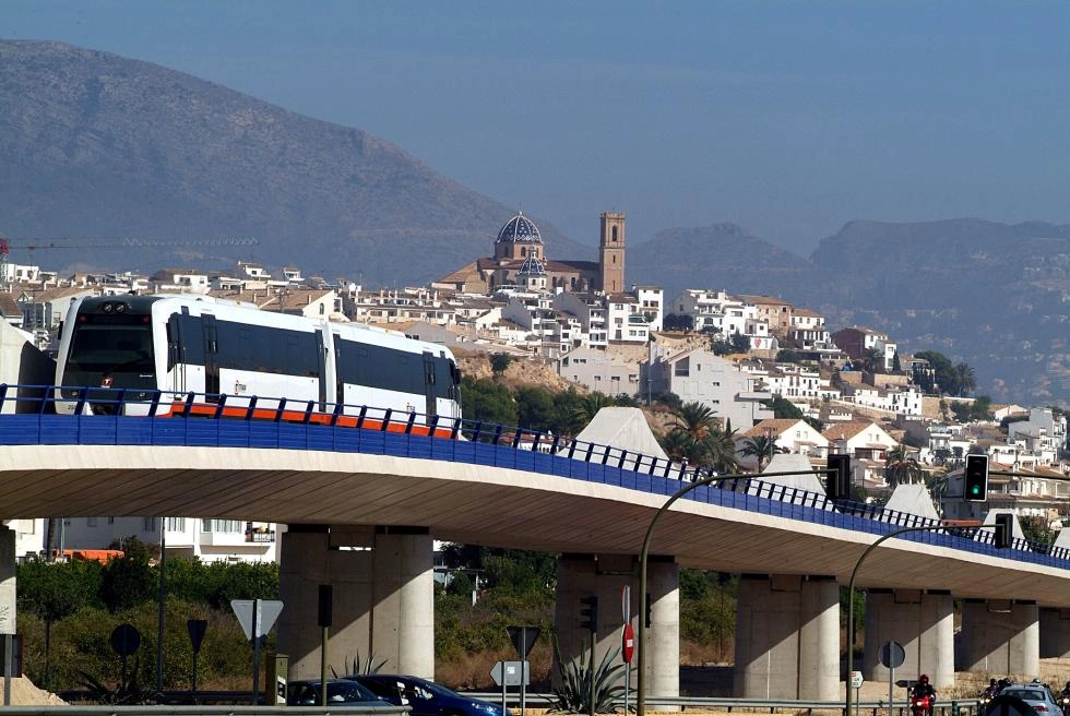 Imagen del artículo Infraestructuras duplicará la vía del TRAM d'Alacant entre El Albir y Altea