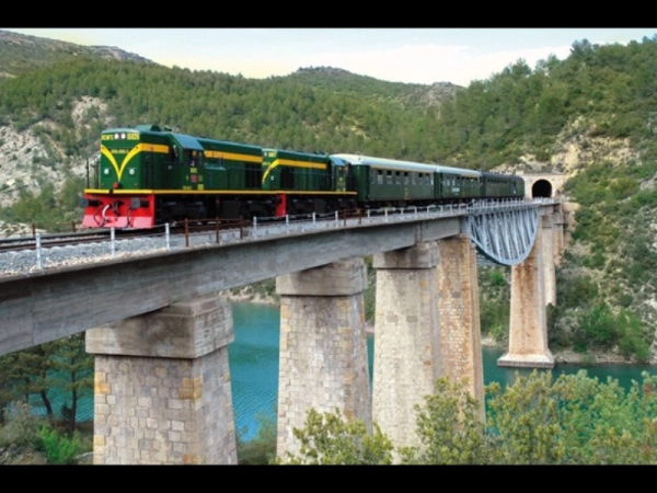 Imagen del artículo FGC Turisme presenta els horaris dels trens turístics per a final d'estiu i tardor