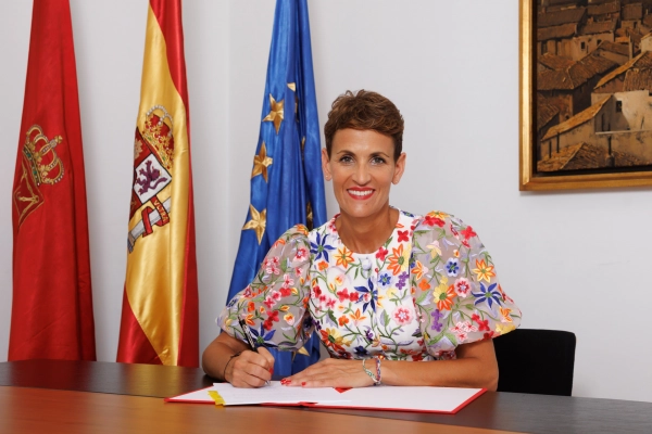 Imagen del artículo La Presidenta Chivite firma el decreto de estructura del nuevo Gobierno de Navarra y nombra a sus miembros