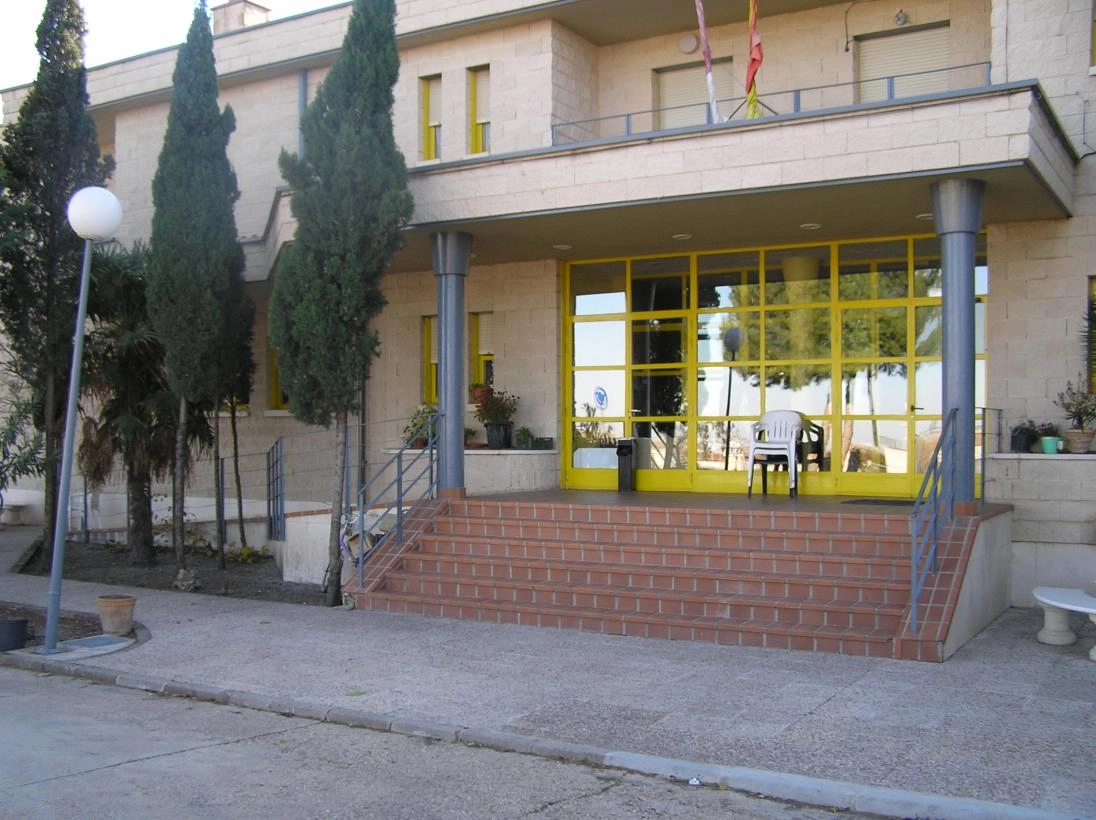 Imagen del artículo El Gobierno regional adjudica obras de mejora en la residencia de mayores de El Pedernoso por valor de 242.000 euros