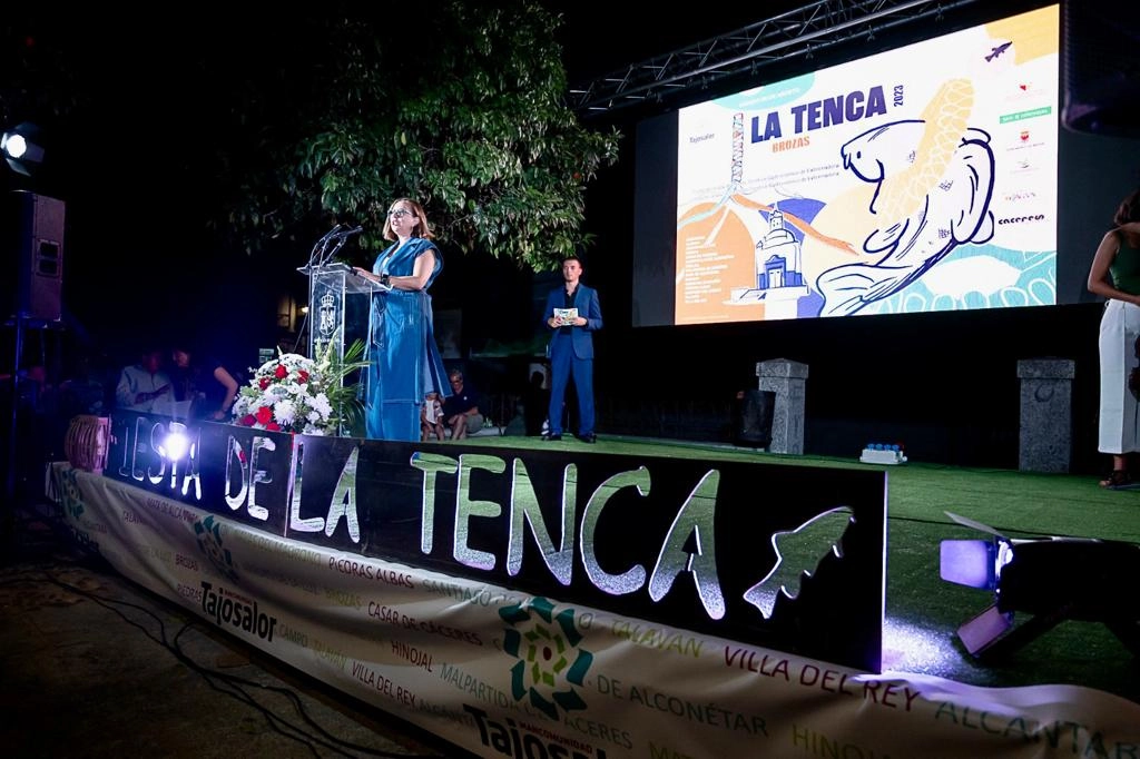 Imagen del artículo Mercedes Morán participa en la Fiesta de la Tenca y la entrega de las Tencas de Oro en Brozas