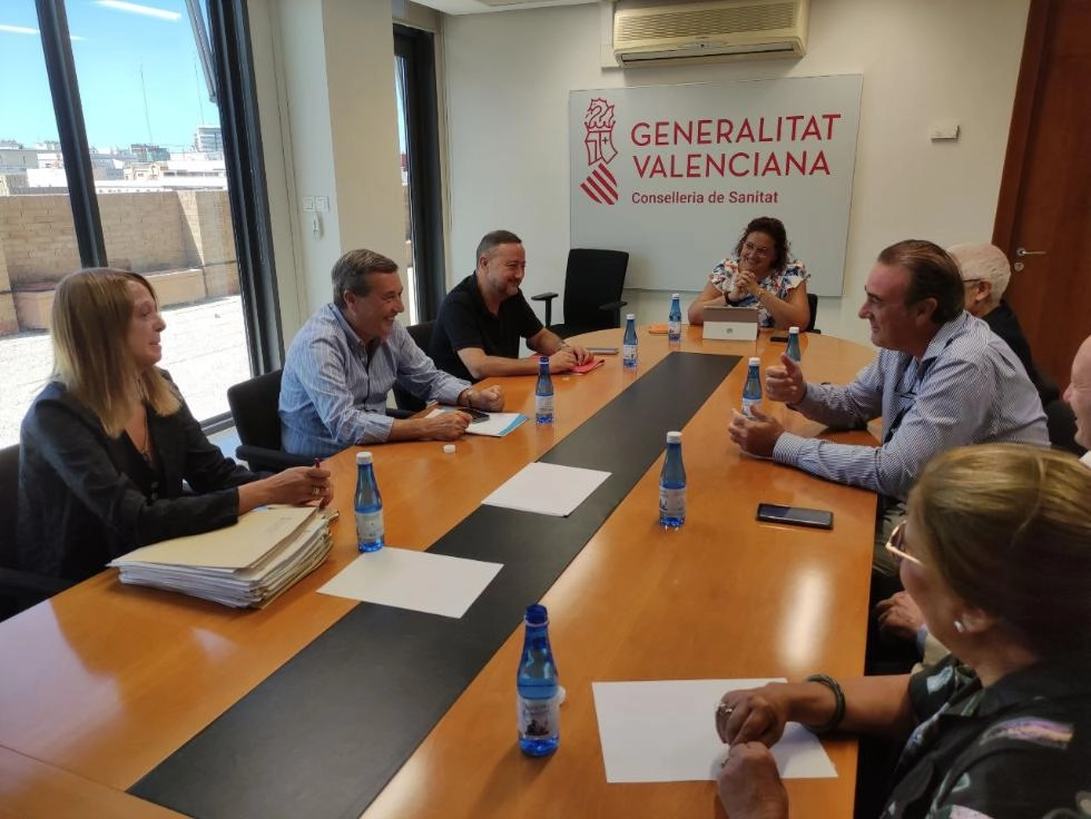Imagen del artículo Marciano Gómez se ha reunido con representantes del Sindicato Médico de la Comunitat Valenciana
