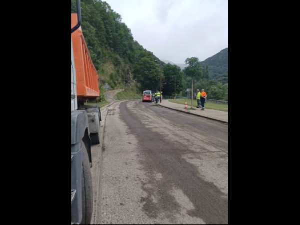 Imagen del artículo Territori inicia les obres de reparació del ferm a la carretera GIV-5264 entre Vilallonga de Ter i Setcases.