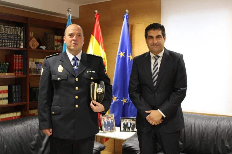 Imagen del artículo El delegado territorial de la Xunta recibe al  jefe provincial de la UPA en Ourense