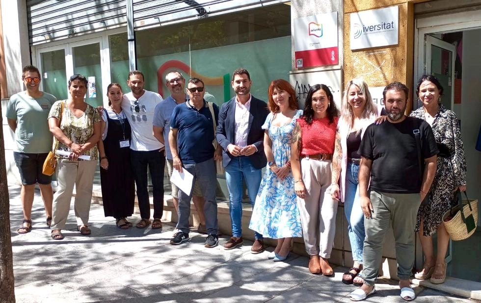 Imagen del artículo La Conselleria de Servicios Sociales, Igualdad y Vivienda se reúne con las asociaciones y federaciones LGBTIQ+ de Alicante