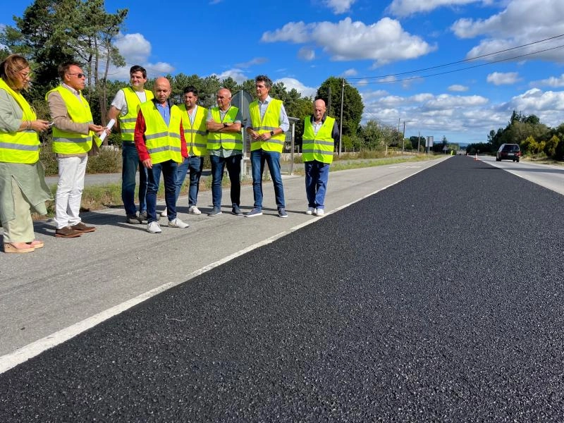Imagen del artículo La Xunta avanza en la renovación del firme de la carretera autonómica LU-111 entre Rábade y O Santo, en Vilalba