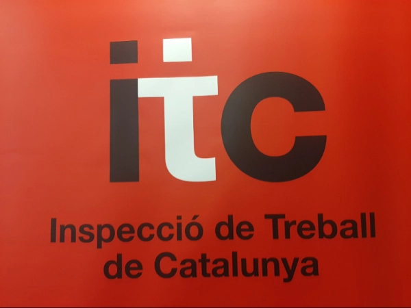 Imagen del artículo La Inspecció de Treball de Catalunya intensifica el control del temps del treball en el sector del transport amb el suport dels Mossos d'Esquadra