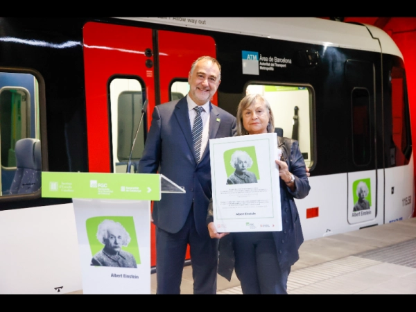 Imagen del artículo Ferrocarrils bateja un tren amb el nom d'Albert Einstein l'any del centenari de la seva estada a Catalunya