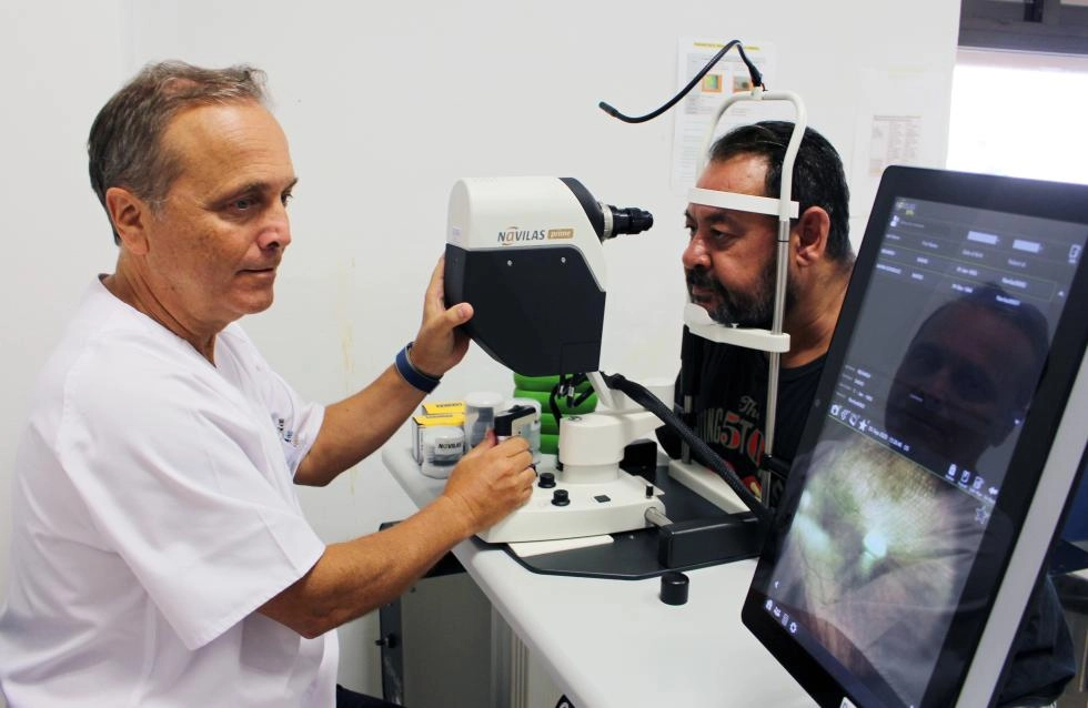 Imagen del artículo El Hospital General de Valencia incorpora un novedoso láser guiado para tratar patologías de retina y glaucoma
