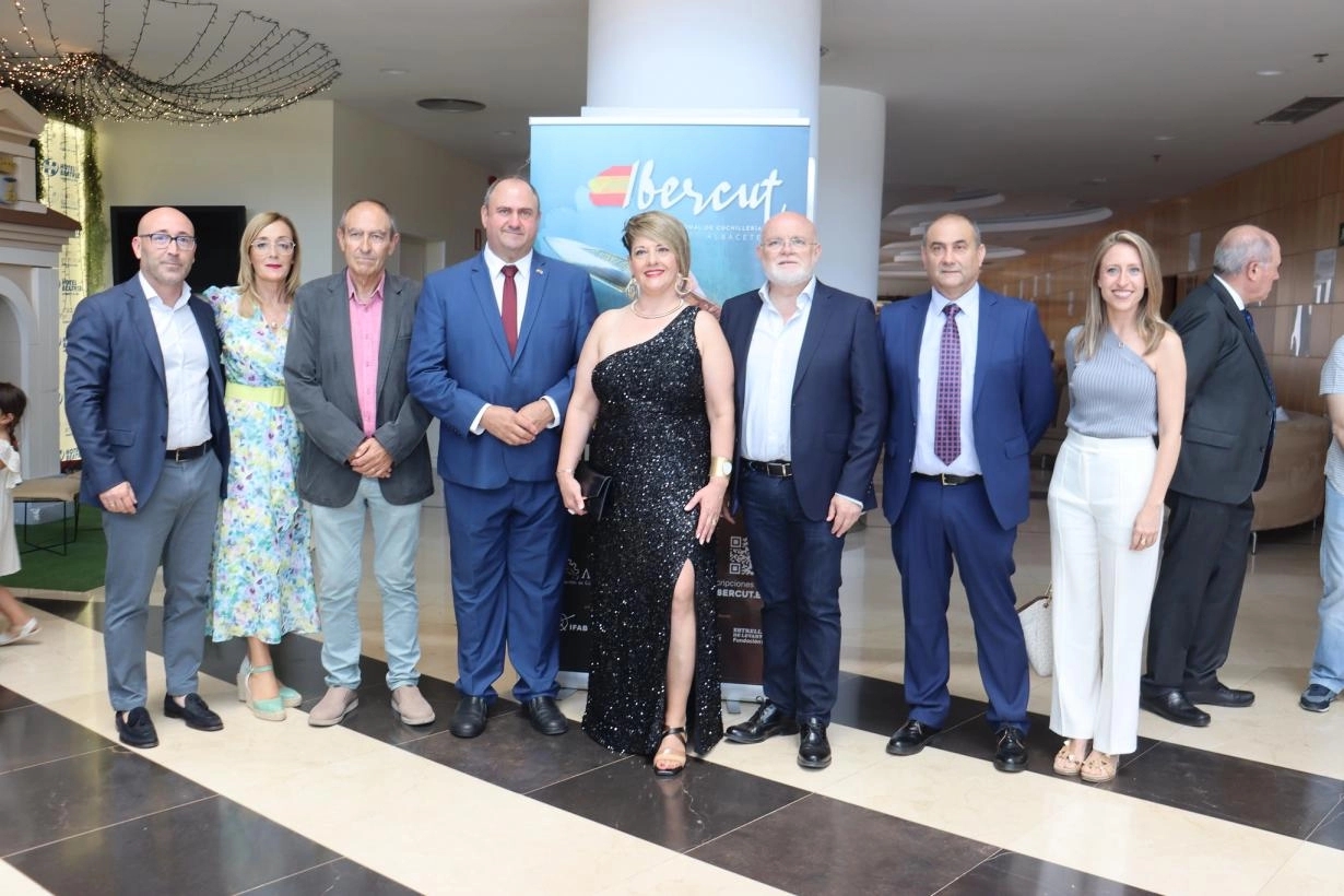 Imagen del artículo El Gobierno de Castila-La Mancha valora la cuchillería de Albacete como un sector emblemático para nuestra ciudad, nuestra provincia y nuestra región