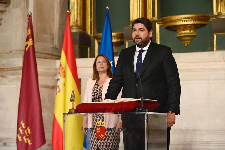 Imagen del artículo López Miras apela al consenso social para hacer de la Región Murcia un lugar de prosperidad y futuro para todos