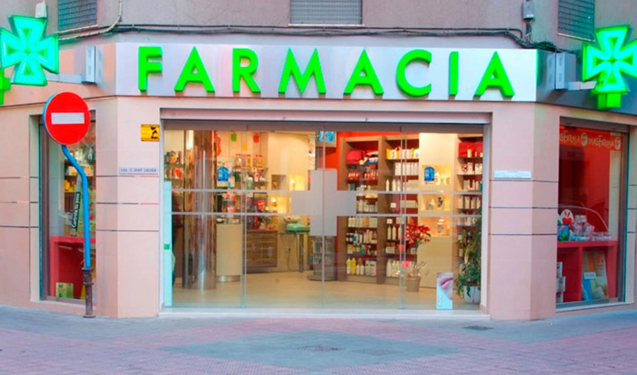 Imagen del artículo Primera dispensación en una farmacia europea de una medicación recetada en un centro del SAS