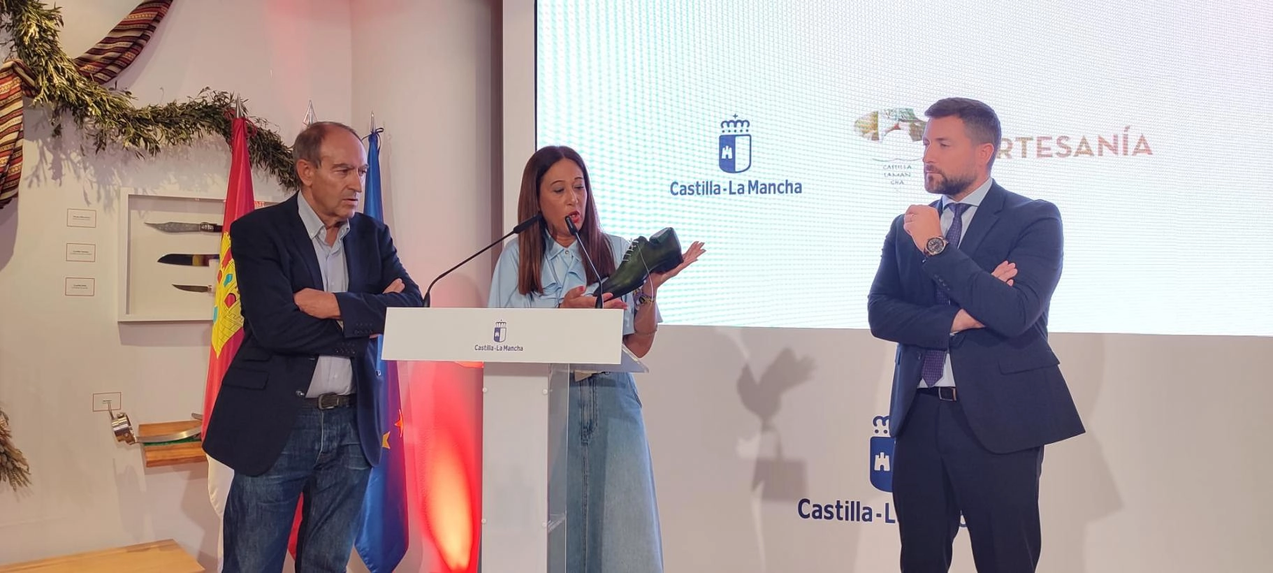 Imagen del artículo El Gobierno regional valora el peso económico del sector del calzado de Almansa y su internacionalización superando los 90 millones de euros en 2022
