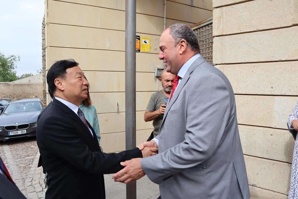 Imagen del artículo El Gobierno de Castilla-La Mancha impulsa las relaciones comerciales con la provincia china de Sichuan