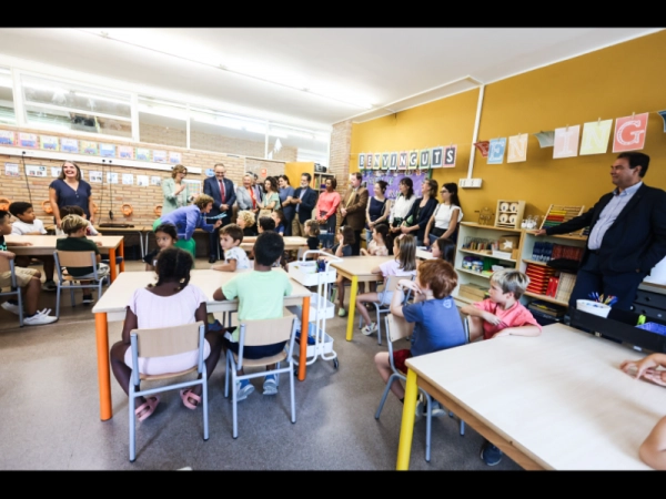 Imagen del artículo El Govern reivindica l'escola catalana com un model d'èxit i de consens de país davant la comunitat internacional