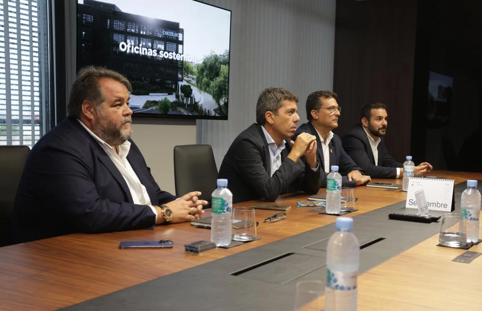 Imagen del artículo Carlos Mazón reafirma su compromiso de reforzar la inversión en la Comunitat Valenciana