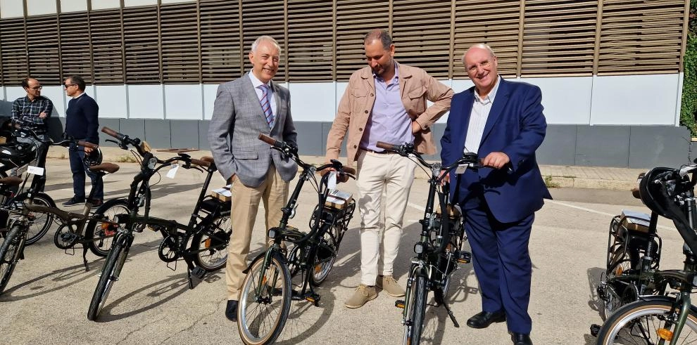 Imagen del artículo La colaboración institucional mejorará el acceso en bici al Campus Río Ebro y la Facultad de Veterinaria