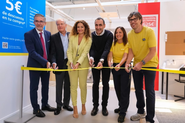 Imagen del artículo Arasti destaca la apuesta de IKEA por Cantabria con la apertura de un espacio pionero y la creación de 23 empleos directos