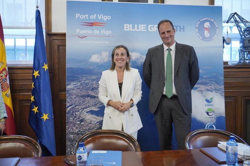 Imagen del artículo La Xunta se compromete a exigir que el plan director del Corredor Atlántico incluya el Puerto de Vigo y el impulso de la salida sur
