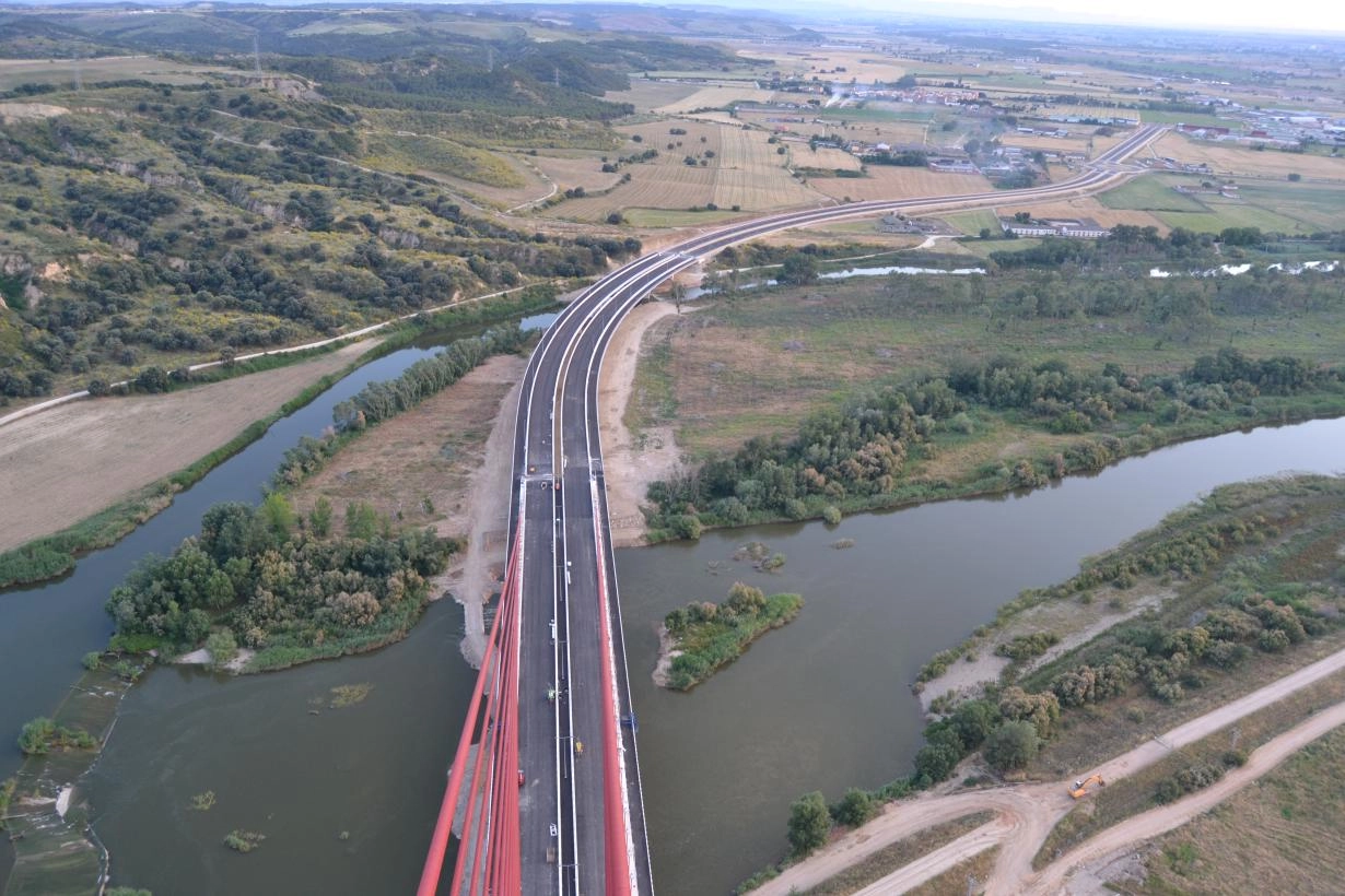 Imagen del artículo Castilla-La Mancha, satisfecha con el acuerdo al que ha llegado España con Bruselas para descartar peajes en las carreteras