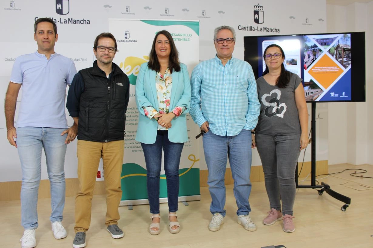 Image 0 of article El Gobierno de Castilla-La Mancha presenta el programa con 24 actividades de Educación y Divulgación Ambiental en la provincia de Ciudad Real