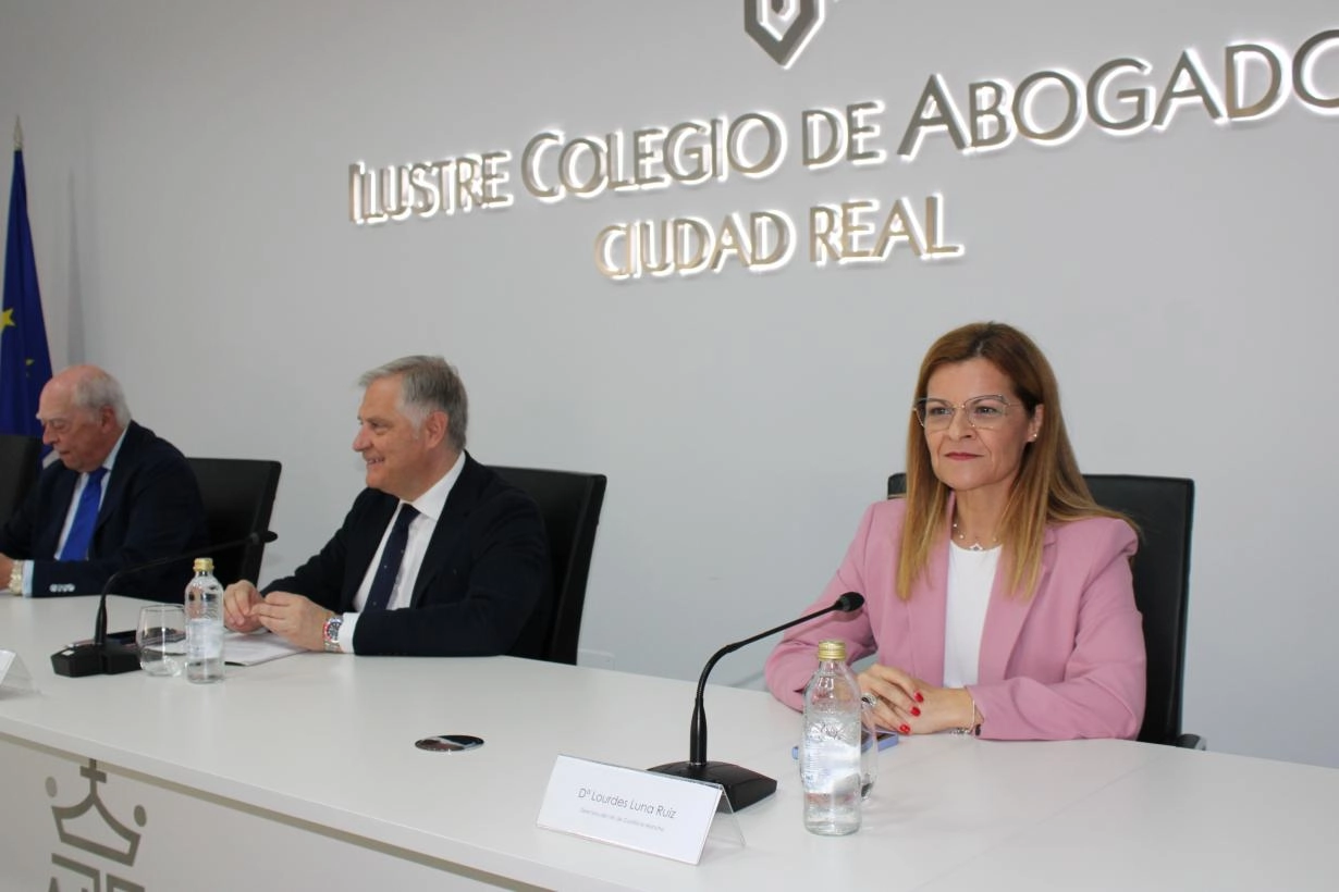 Imagen del artículo El Gobierno de Castilla-La Mancha destaca la importancia de visibilizar la lucha contra la trata y la explotación sexual y a la atención a las víctimas